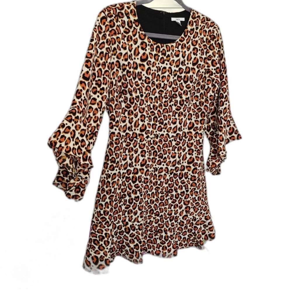 Chiffon Leopard Ruffle Dress Size 6 Knee Length Long Sleeve NWT Bar III
